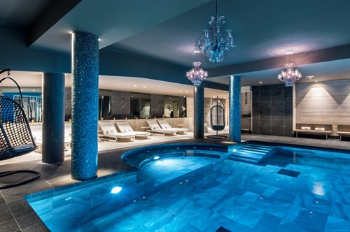 SPA INSIDE OF THE CHALET
