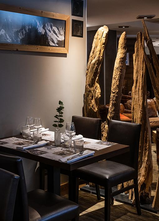 Restaurant chaleureux de l'hôtel Ski Lodge à Val d'Isère