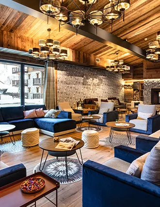 Grands salons des chalets Izia à Val d'Isère