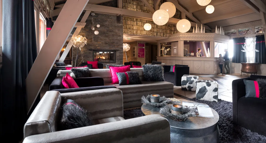 hotel val thorens pied des pistes caron